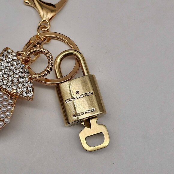 Authentic Louis Vuitton Lock & Key with unbranded Bagcharm, Keycharm, Keychain - Picture 7 of 8